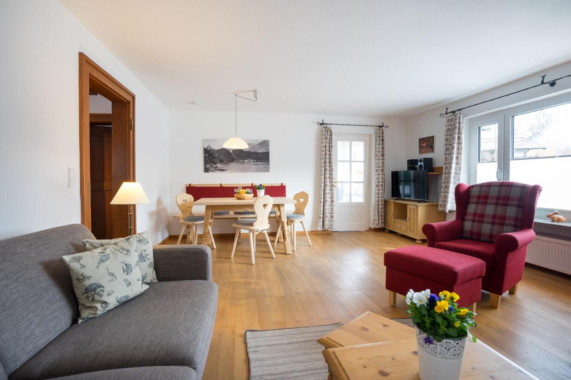 Ferienwohnungen Alpentraum - Haus Karin Oberstdorf Exteriér fotografie